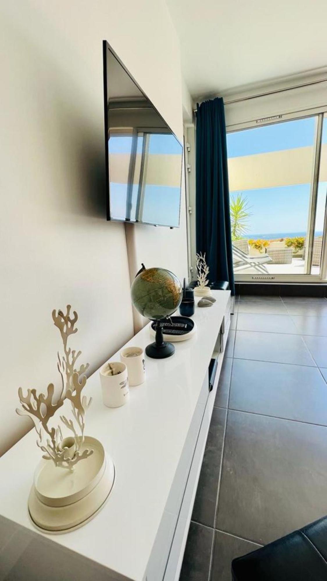 Vue Mer Imprenable Et Piscine Bandol Extérieur photo